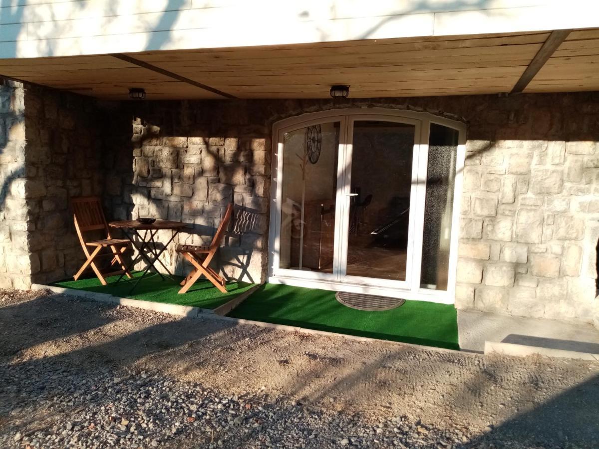 Studio De Charme Neuf A La Montagne Puget-Rostang Luaran gambar