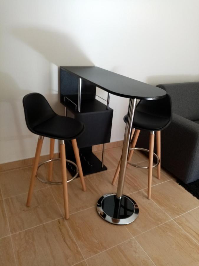 Studio De Charme Neuf A La Montagne Puget-Rostang Luaran gambar